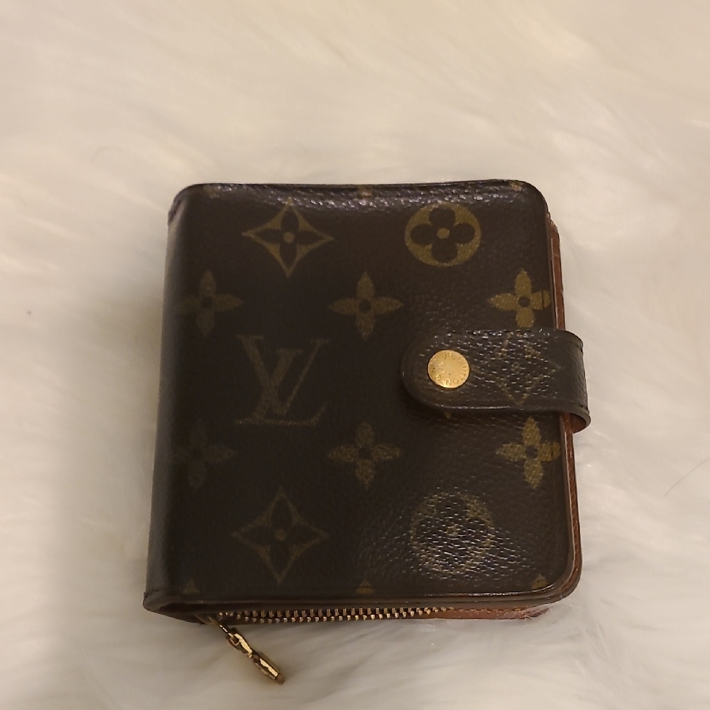 Louis Vuitton Compact Monogram Zip Wallet